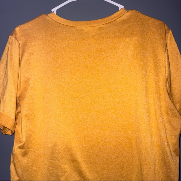 Böhmē Mustard “HERE’S TO STRONG WOMEN” Graphic Tee – Size L - Picture 5 of 9